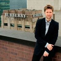 Christopher Bailey será el nuevo CEO de Burberry