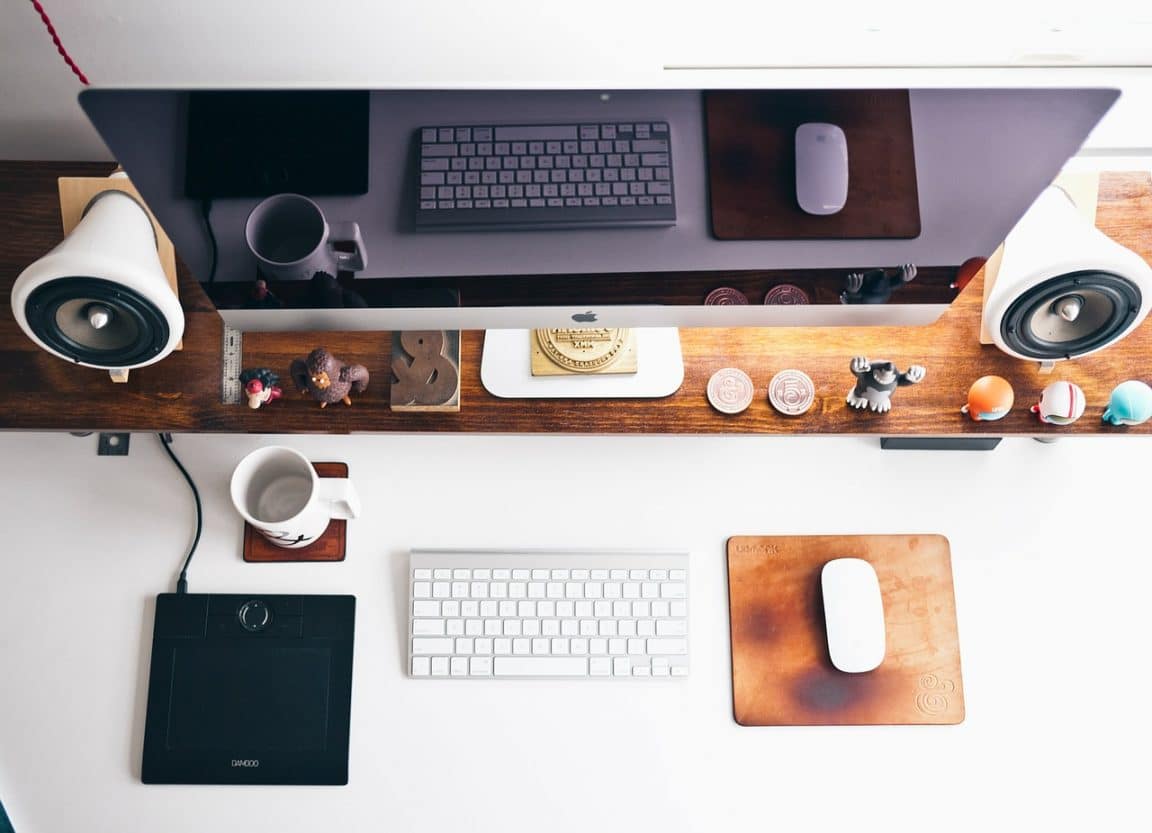 home-office-569359_1280