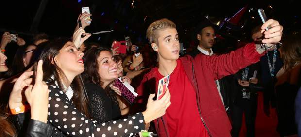 Justin Bieber arrasa en los MTV EMA 2015