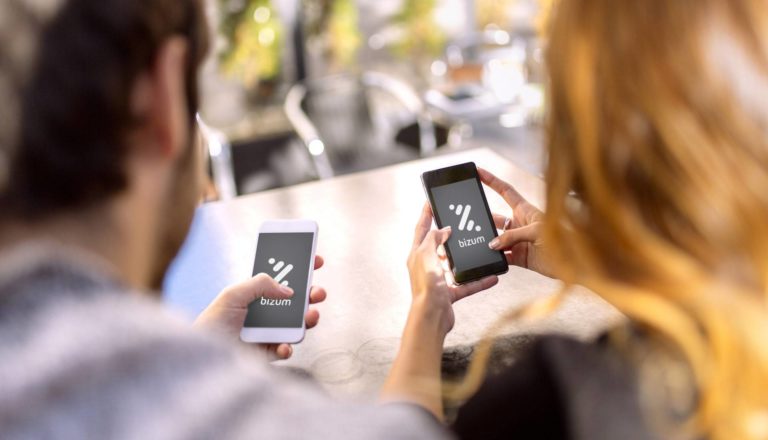 Pay you Pay me: lo fácil que es pagar a través del móvil con Bizum