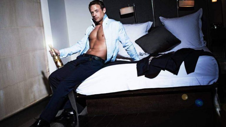 Cobra hasta 6.000$ como acompañante: Ryan James nos cuenta los deseos de las mujeres