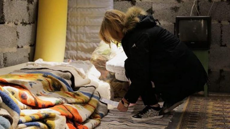 Ikea reproduce una habitación de refugiados sirios en una de sus tiendas noruegas