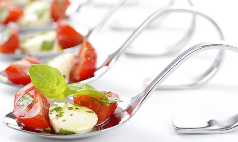 7 aperitivos saludables que podemos disfrutar en la cena de Nochebuena