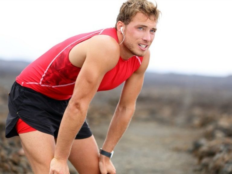 Dos poderosos efectos de hacer deporte con el estómago vacío