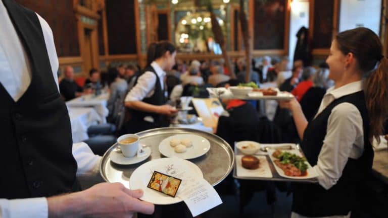 ¿Quién paga la cuenta? Cómo saber cuándo te toca invitar