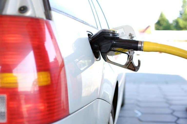 5 Trucos para reducir los gastos en carburante