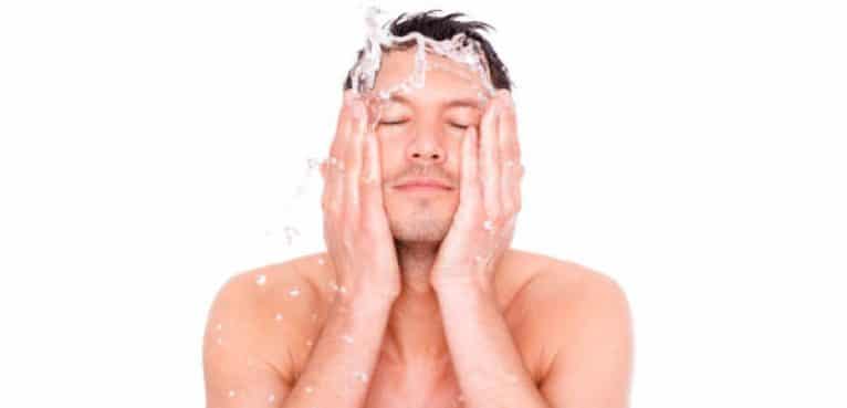 5 consejos para el cuidado de la piel masculina