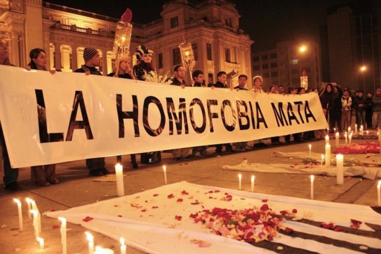 #StopHomofobia