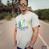 Camiseta de Base y gafas de sol Hawkers