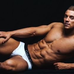 Alberto Rulos es nuestro Hombre hm de agosto