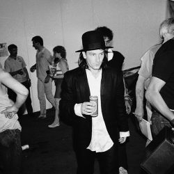 Bono y su sombrero