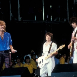 Led Zeppelin