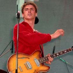 Paul Weller, el líder de The Jam también estuvo ahí