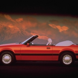 1989 Ford Mustang Convertible