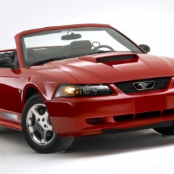 2003 Ford Mustang