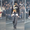 El baloncesto y la Bauhaus inspiran al hombre de Givenchy