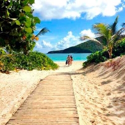 Playa Flamenco (Culebra, Puerto Rico)