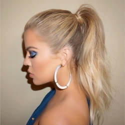 Khloe Kardashian